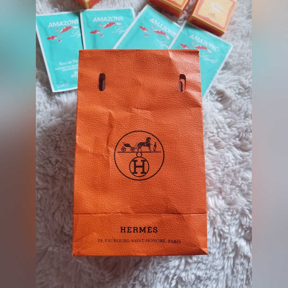 VINTAGE HERMES SAMPLES + BAG - Picture 9 of 13